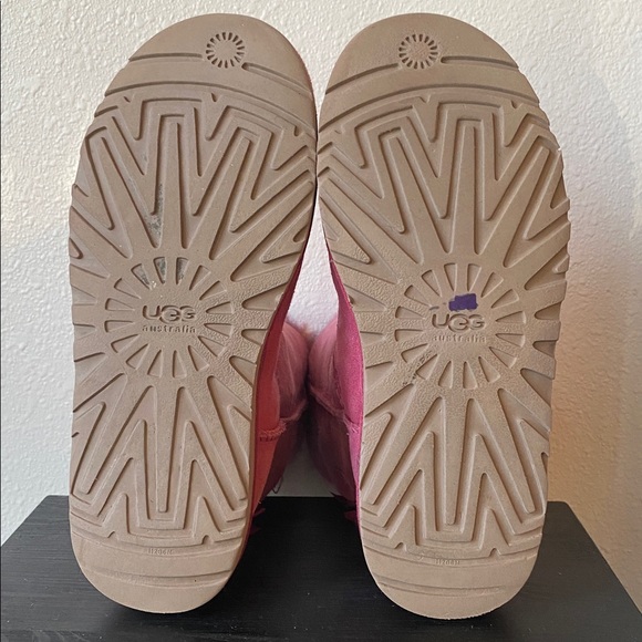 UGG Bailey Bow II Pink Winter Boots Size 7 - Picture 9 of 11